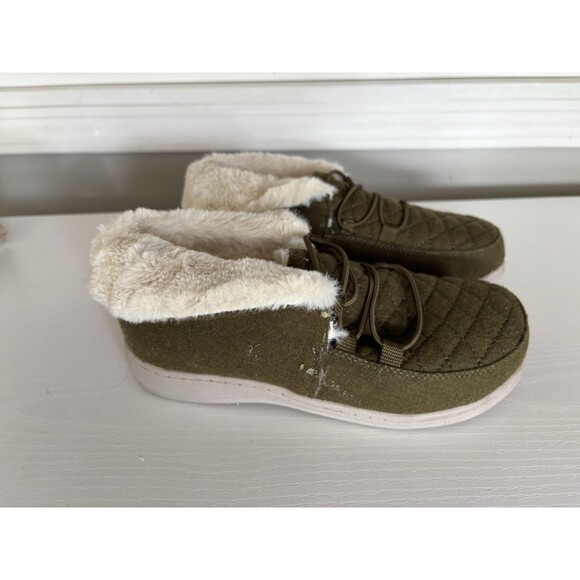 Vionic Shoes - Vionic Indoor-Outdoor Flannel Slippers Believe Olive Size 5 Women’s